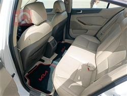 كيا كادينزا